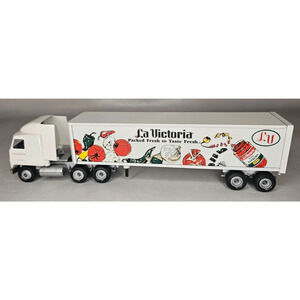 La Victoria Salsa Winross Diecast Truck In Winross Box